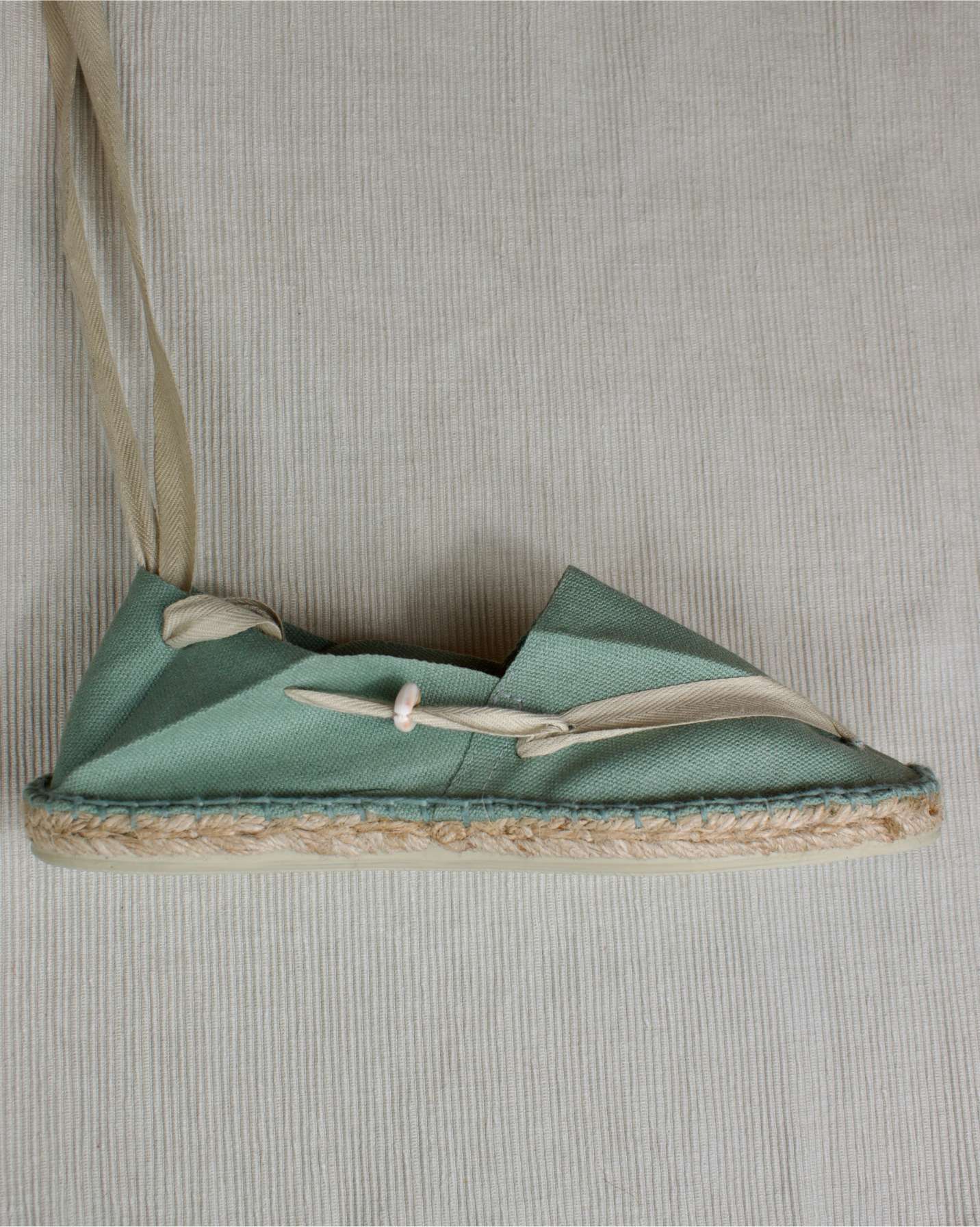 ALPARGATA AZUL CON CINTA BEIGE